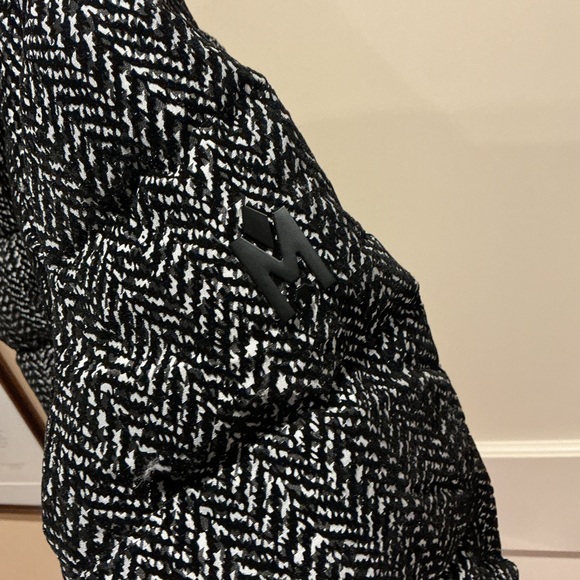 ❤️🔥CLEARANCE❤️🔥 NWOT MACKAGE Black and White Puffer Jacket, Size L - Picture 7 of 10